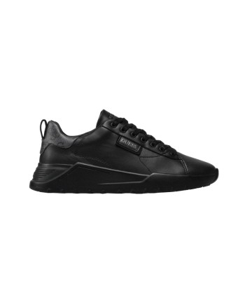 Baskets de running Lucca Homme Guess est présent 